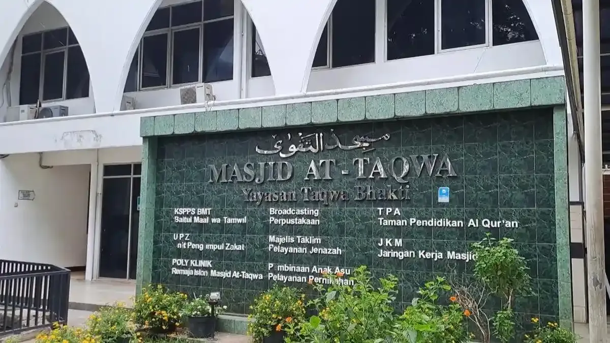 Masjid At Taqwa Planjan: Pusat Layanan Komunitas yang Menyatukan Jiwa Cilacap